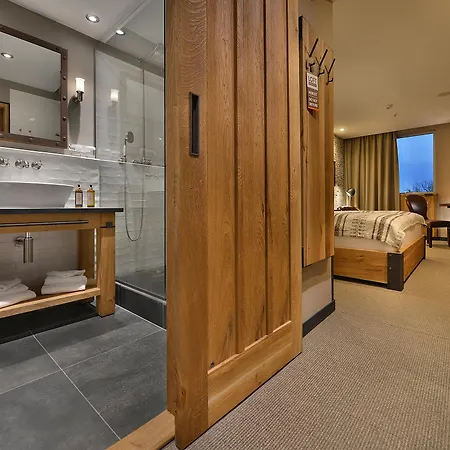 Loft Hotel Bratislava