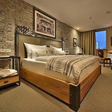 Отель Loft Братислава