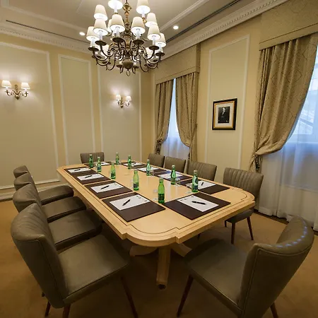 Отель Loft Братислава