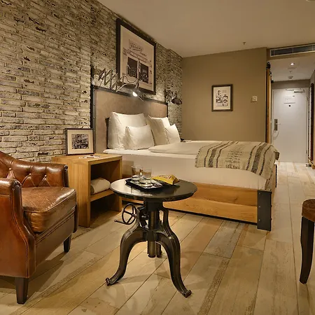 Hotel Loft 4*